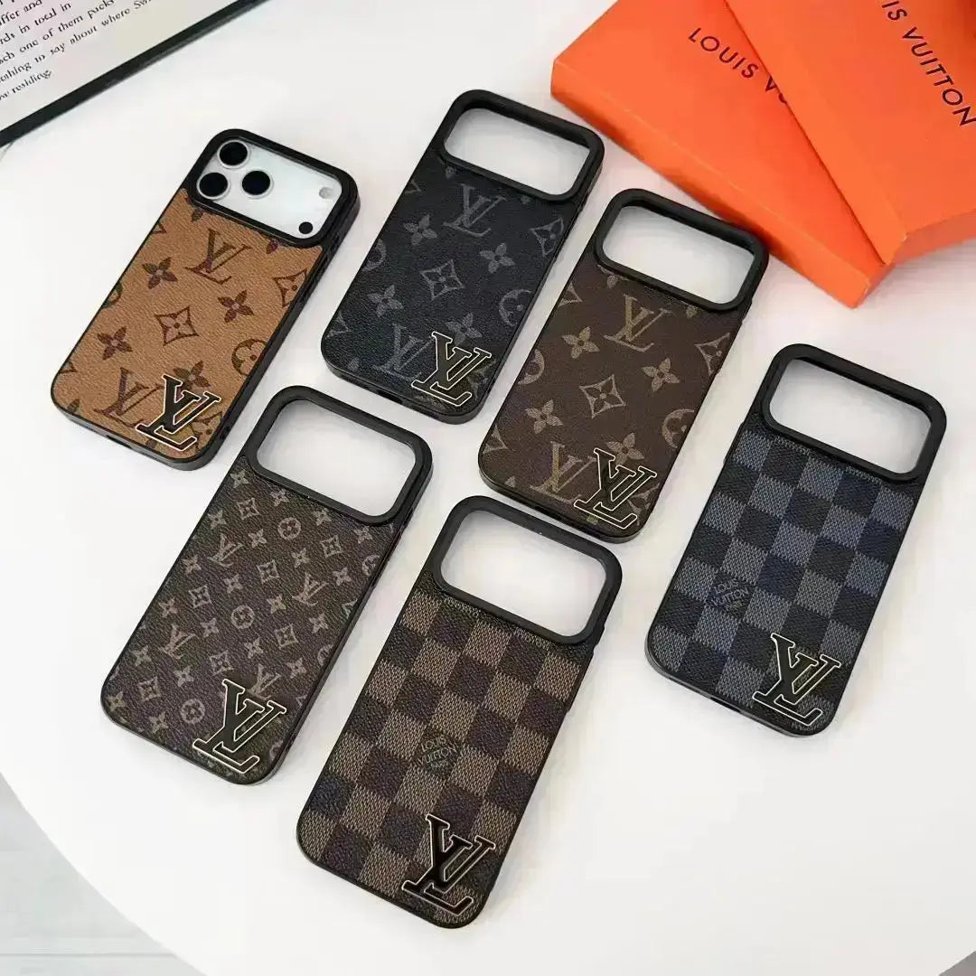 Small Monogram Canvas Louis Vuitton iPhone 17 Pro Max Case With Logo BREATHE