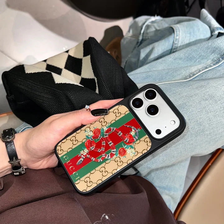 Luxury Gucci iPhone 17 Pro case kingsnake